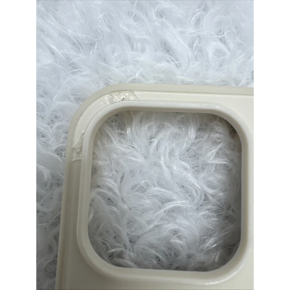 MVMT MagSafe iPhone Case Frost